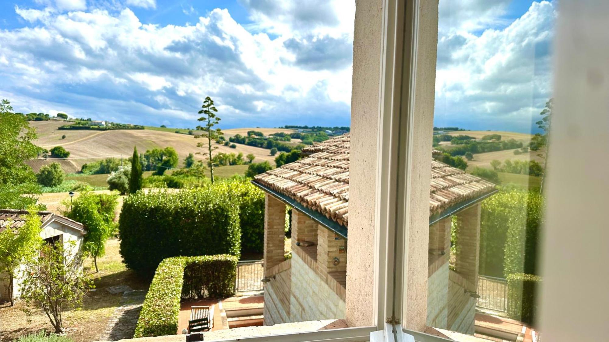 S214 - Sirolo, Trilocale Con Giardino In Zona Tranquilla 아파트 외부 사진