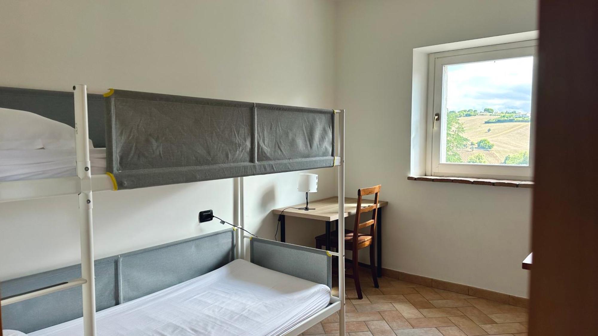 S214 - Sirolo, Trilocale Con Giardino In Zona Tranquilla 아파트 외부 사진